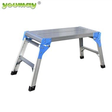 Široký schůdkový žebřík